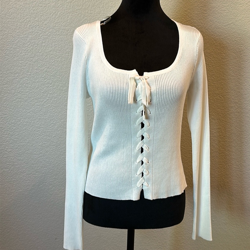 New Ivory Lace Up Sweater - Picture 2 of 7